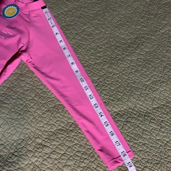 NWT. Kid’s Pink Long Sleeve Rashguard * Size 7/8 - Picture 6 of 8